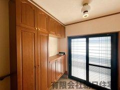 【玄関】 | 東生馬町中古戸建 | シューズBOX付も嬉しいですね。