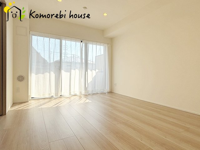 ライオンズマンション大宮日進町の居間・リビング