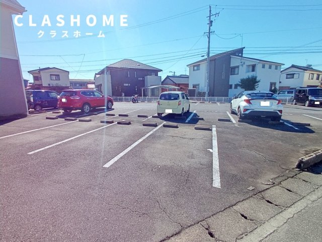 シェリールミニ B棟　　刈谷市近郊の賃貸ならクラスホーム刈谷店の駐車場