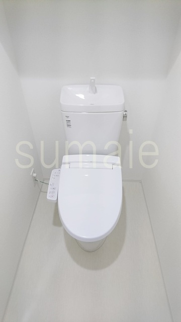 フュージョナル上十条のトイレ|温水洗浄機能付☆彡