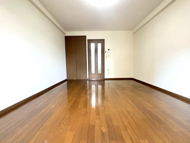 暁21・うえきⅠ号館の洋室