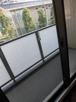 【バルコニー】