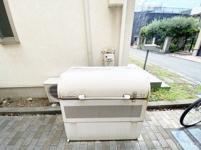 ＣＡＳＡ・Ｔ＆Ｍのその他共用部分|敷地内ゴミ捨て場です☆