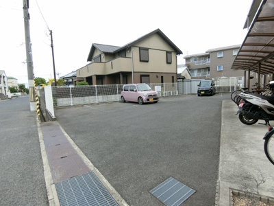 【駐車場】 | グランディール宮ノ池