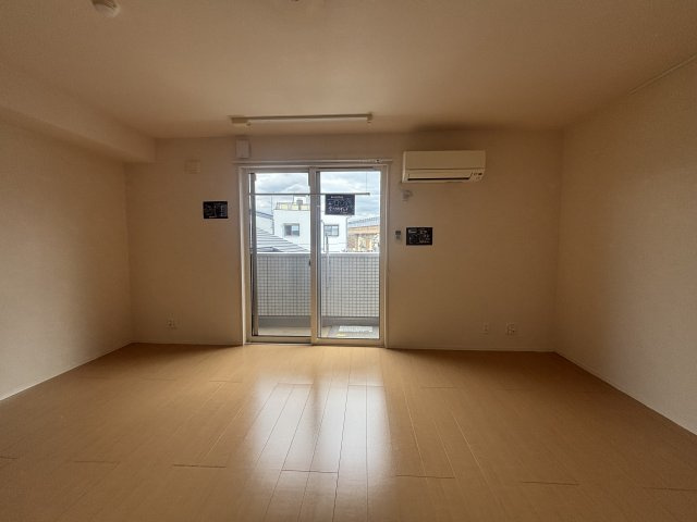 【居間・リビング】 | abcdマンション綾園