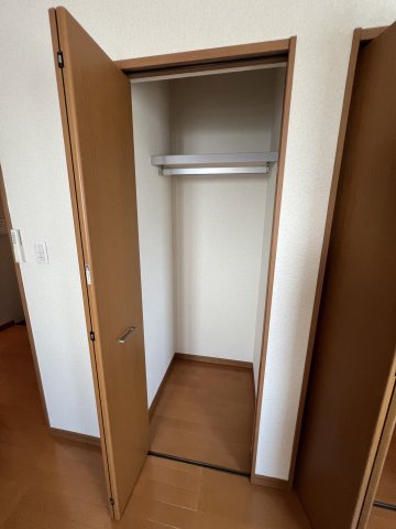 パルテールB棟の収納