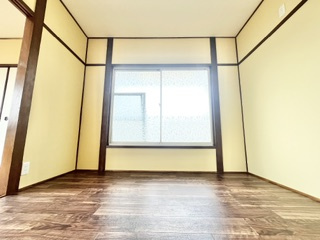 西板持8丁目貸家の洋室
