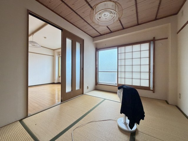ジョバンニアドニスの和室