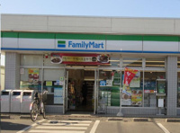 ファミリーマート狭山店まで371m