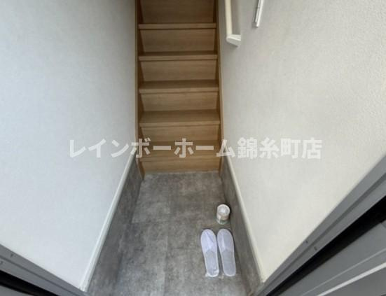 MQuarto大杉の玄関