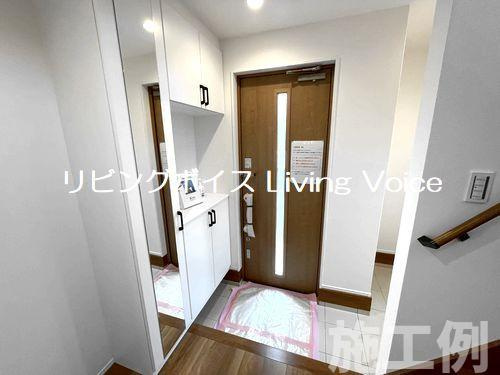 【仲介手数料０円】茅ヶ崎市浜竹Ⅱ　新築一戸建て　全3棟の玄関|茅ヶ崎市浜竹Ⅱ　新築一戸建て　全3棟