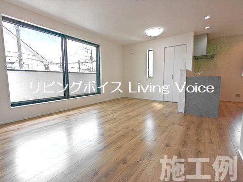 【仲介手数料０円】茅ヶ崎市浜竹Ⅱ　新築一戸建て　全3棟の居間・リビング|茅ヶ崎市浜竹Ⅱ　新築一戸建て　全3棟