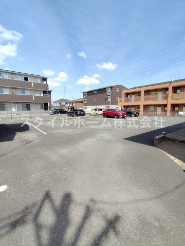 ルミエール大山の駐車場