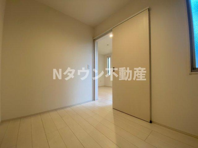 【その他】 | グランティック セジョリ イーレクス上飯田 | 明るい洋室です