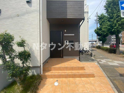 【エントランス】 | グランティック セジョリ イーレクス上飯田 | 清潔なエントランスです