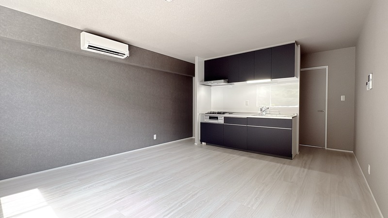 ONE GARAGE NAGAOKA　長丘小学校区の居間・リビング|ONE GARAGE NAGAOKA