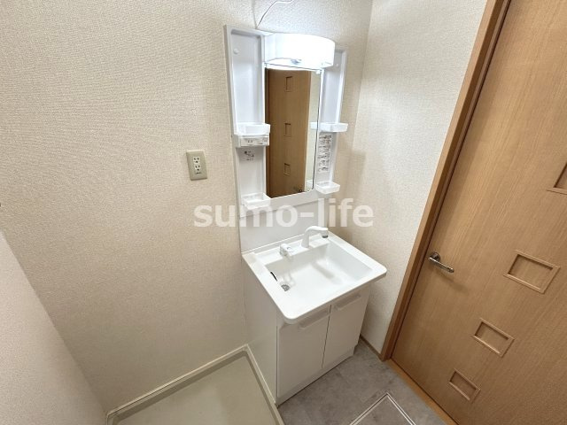 ウエストハイツの独立洗面台