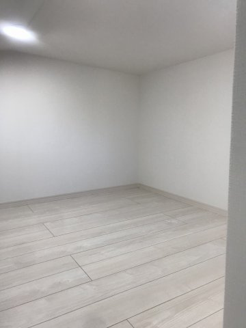 ラ・ルーチェ大島の居間・リビング