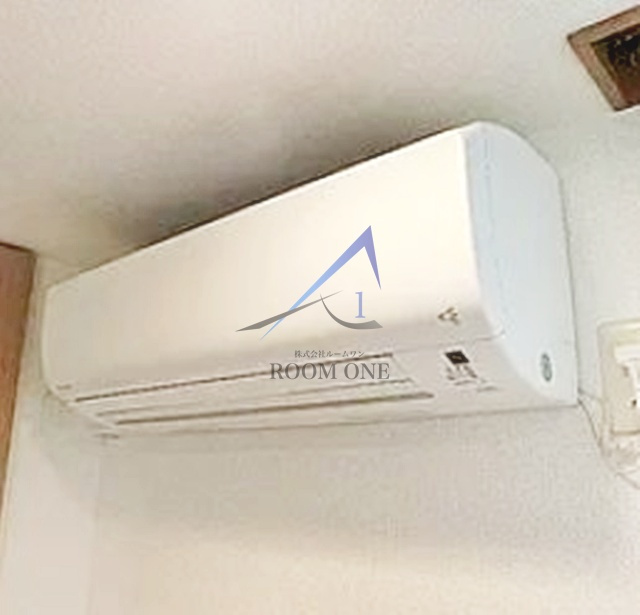 四ツ谷ＨＯＵＳＥの設備|エアコンです。