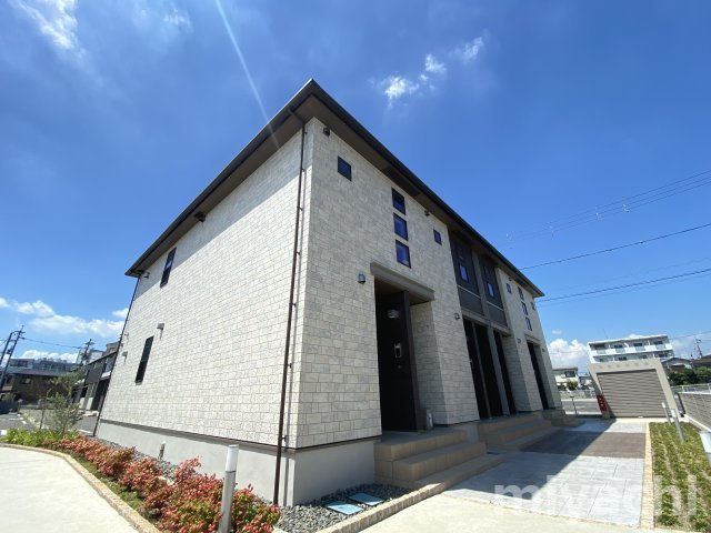 リヨン　Bのエントランス