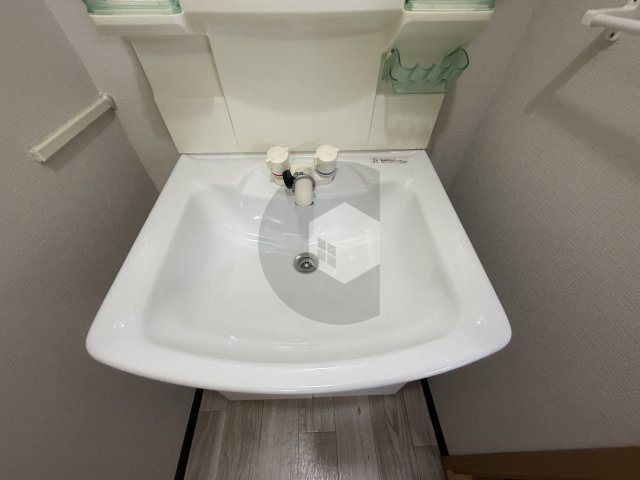 メゾン長田の独立洗面台