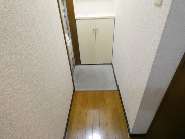 セノンハイツの玄関