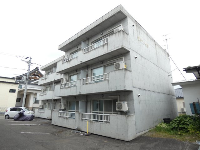 セノンハイツの外観