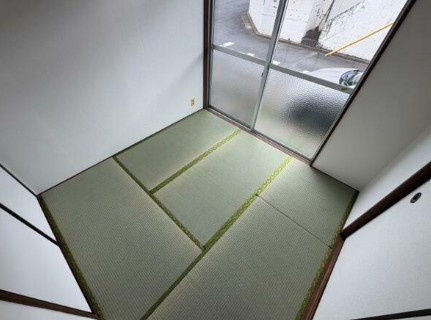 山手ハイツの寝室