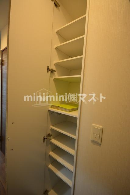 ウォーム天下茶屋の収納