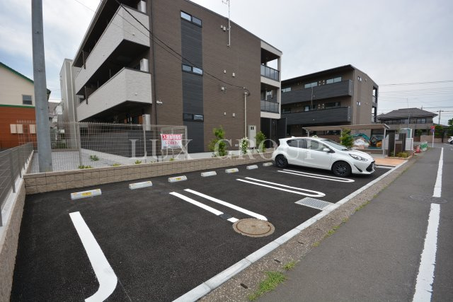 【駐車場】 | クレスト　ＴＳ
