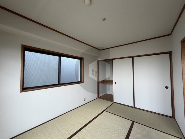 メゾン長田の和室