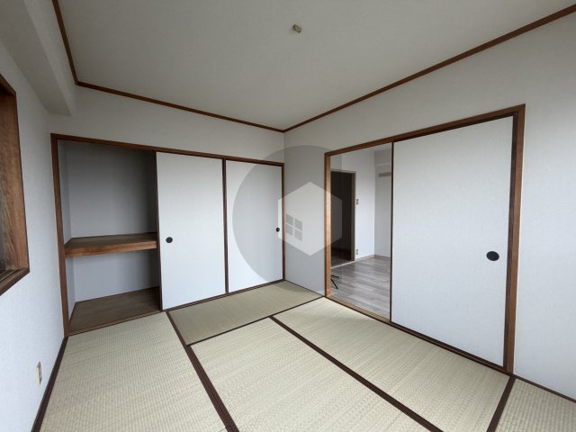 メゾン長田の和室