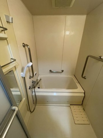 大阪市港区築港２丁目の賃貸マンションの浴室
