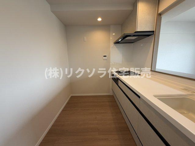 ヒューマンズパーク守口のキッチン|LDK16.5帖
■物件内覧・資金計画相談・住宅ローン相談、リフォーム相談、お問合せ受付中■
※当日・翌日のご内覧、ご相談はお電話でのお問合せがスムーズです！