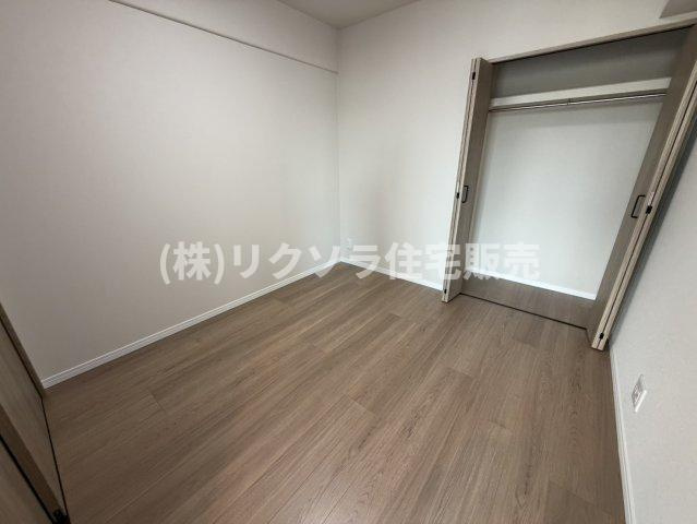 ヒューマンズパーク守口の子供部屋|洋室4.7帖
■物件内覧・資金計画相談・住宅ローン相談、リフォーム相談、お問合せ受付中■
※当日・翌日のご内覧、ご相談はお電話でのお問合せがスムーズです！