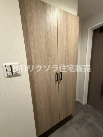 ヒューマンズパーク守口の収納|大容量シューズボックス
■物件内覧・資金計画相談・住宅ローン相談、リフォーム相談、お問合せ受付中■
※当日・翌日のご内覧、ご相談はお電話でのお問合せがスムーズです！