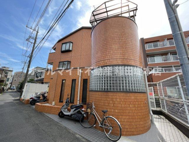 旧ピアライフ久地 の外観