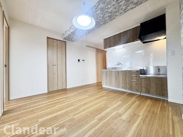 マンションニュー松戸のキッチン|ドキドキの新生活も、安心してスタート。ぴったりの住まいを見つけませんか？クランディアが一緒に住まい選びをサポートします‼　まずは、お気軽にお問合せください　＃クランディア