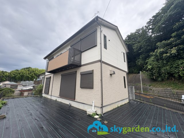 鎌倉市関谷　中古戸建の外観|広い庭が魅力です