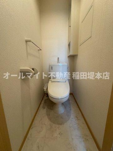 世田谷区喜多見４丁目のアパートのトイレ
