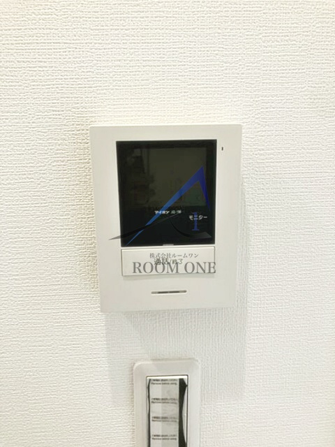 第二アルプスマンションのセキュリティ|モニター付きインターホンです。