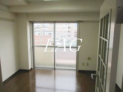 【居間・リビング】 | エステート岡野 | 洋室のお部屋です。