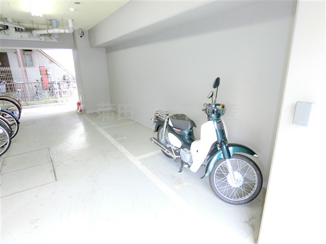 ドミール蓮沼のその他共用部分|バイク置き場　空き状況等詳細はお問合せください。