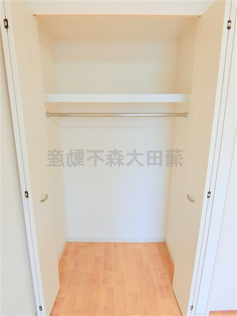 ドミール蓮沼の収納|収納　1メートル程の使いやすいクローゼット