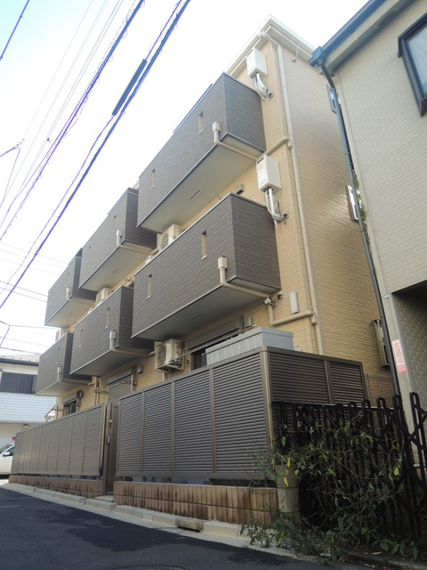 シャトレバレ町屋 の外観