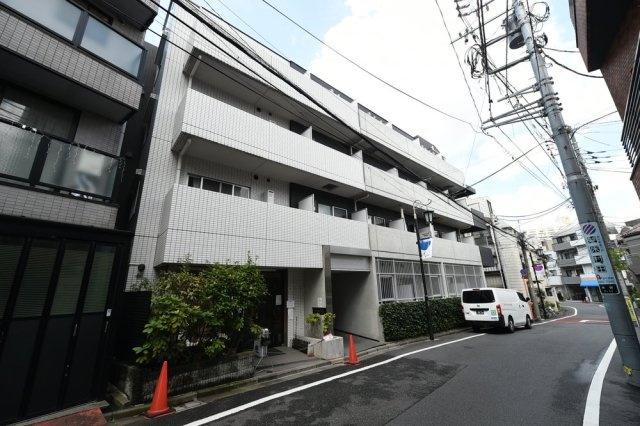 ステージファースト東新宿