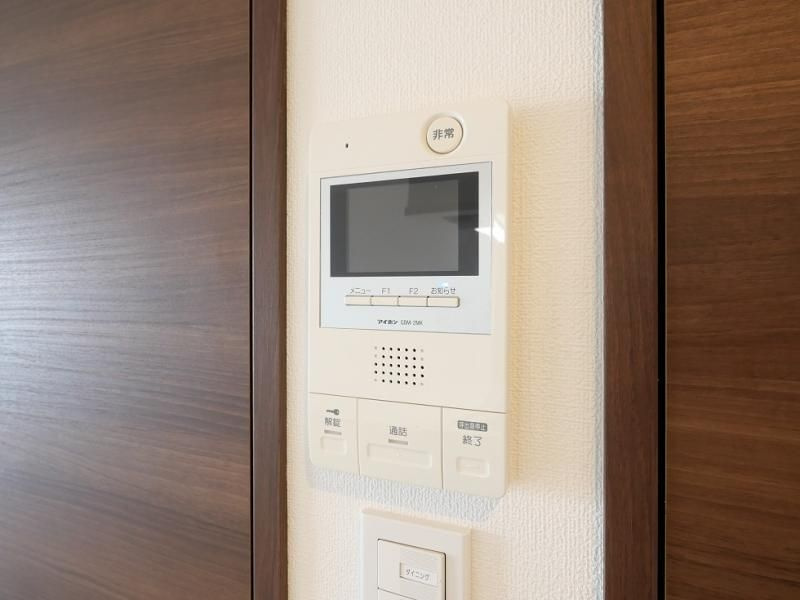 ジェノヴィア浅草Ⅲグリーンヴェールのセキュリティ|TVモニター付きインターホン