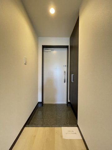 川崎市麻生区王禅寺西１丁目の賃貸マンションの玄関