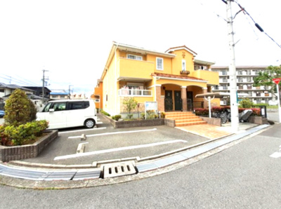【駐車場】 | イジュ　ヴィア