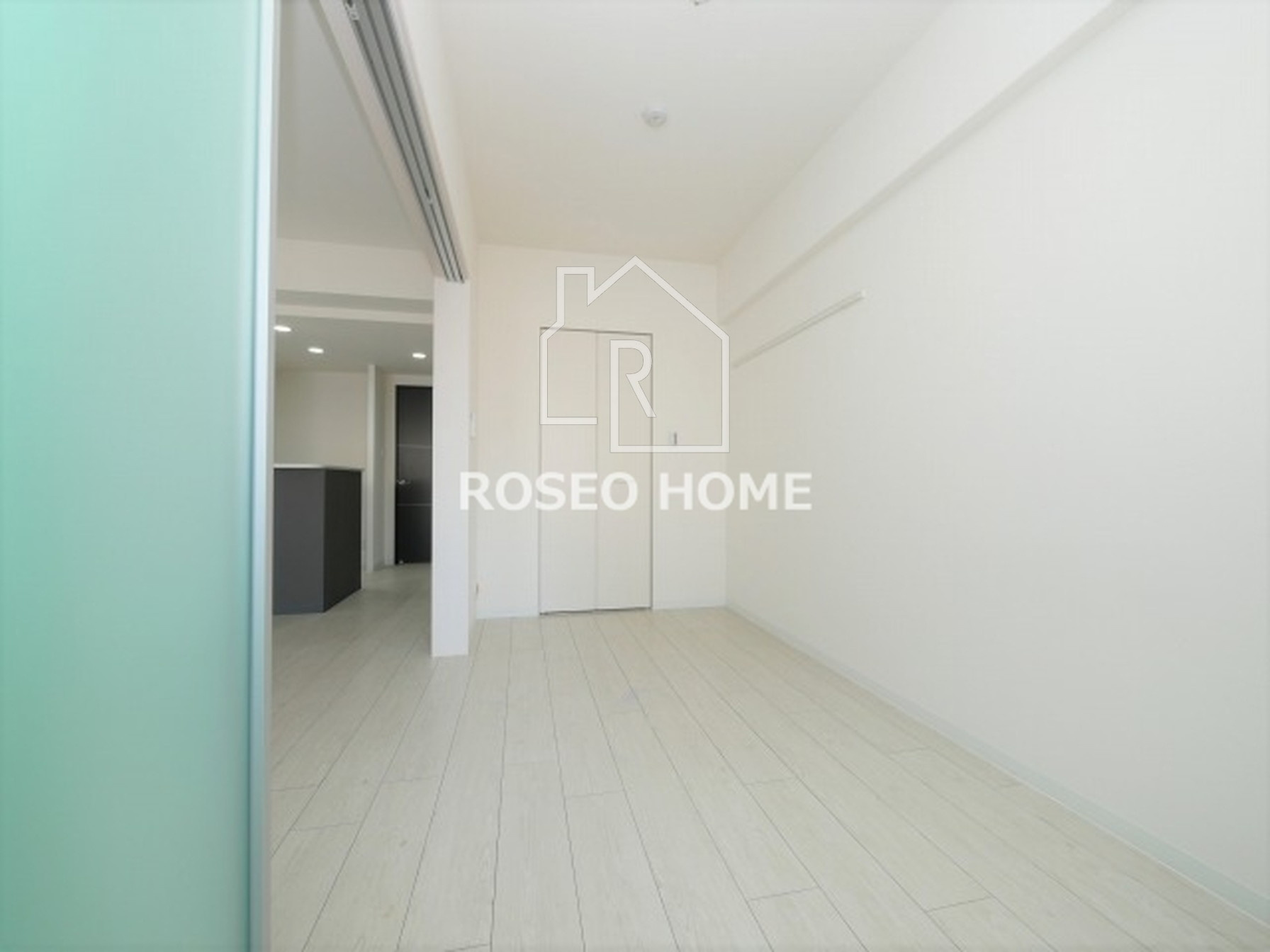 ヴァンドーム梅田北の洋室|同マンション別部屋：参考写真